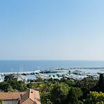 Апартаменты Bilocale Vista Mare E Parcheggio Privato
