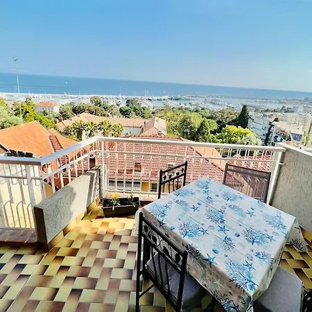 公寓 Bilocale Vista Mare E Parcheggio Privato 圣雷默