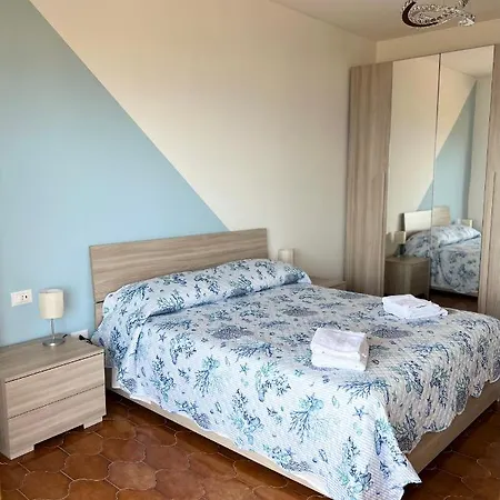 Bilocale Vista Mare E Parcheggio Privato 公寓 *