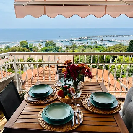 Bilocale Vista Mare E Parcheggio Privato Apartman *