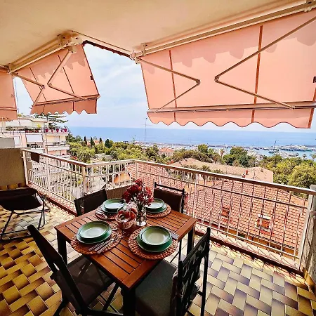 Bilocale Vista Mare E Parcheggio Privato San Remo