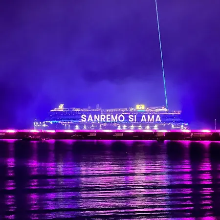 Apartment Bilocale Vista Mare E Parcheggio Privato Sanremo