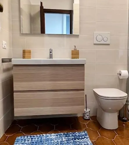 Bilocale Vista Mare E Parcheggio Privato San Remo