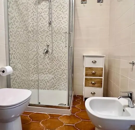 Bilocale Vista Mare E Parcheggio Privato San Remo