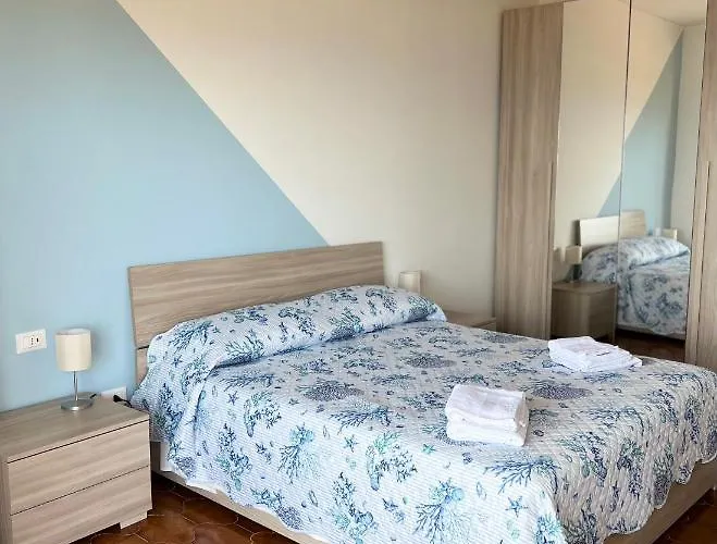 Bilocale Vista Mare E Parcheggio Privato Apartament *