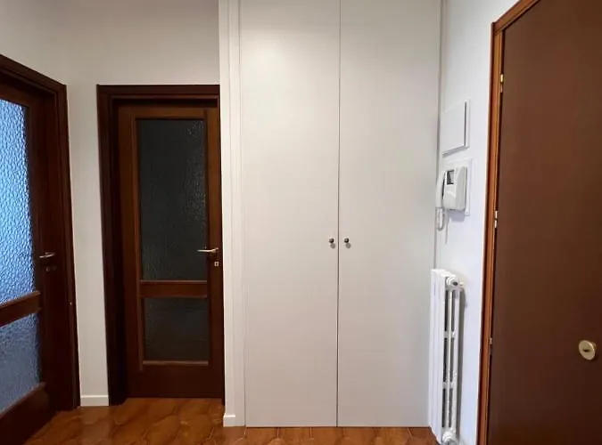 Bilocale Vista Mare E Parcheggio Privato Apartament San Remo