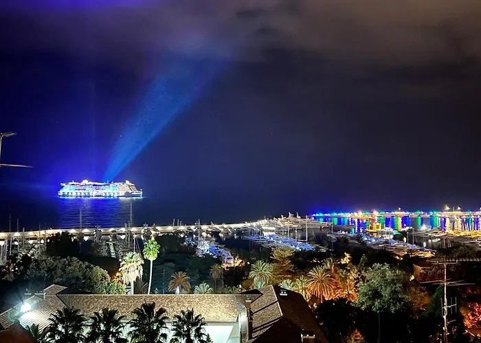 Bilocale Vista Mare E Parcheggio Privato Apartment Sanremo