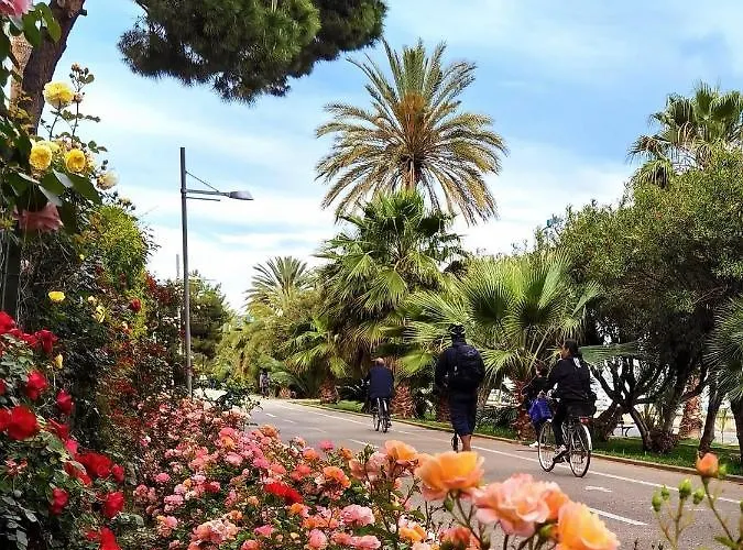 Bilocale Vista Mare E Parcheggio Privato Apartment *