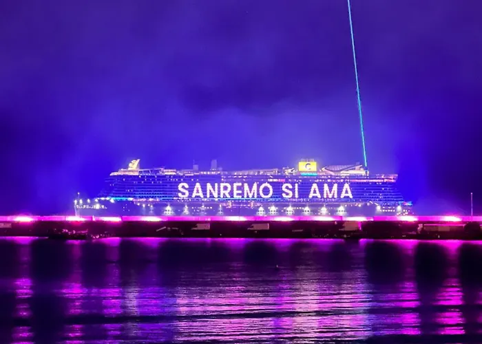 Apartment Bilocale Vista Mare E Parcheggio Privato Sanremo